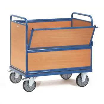 Afbeelding fetra bakwagen met houten wanden