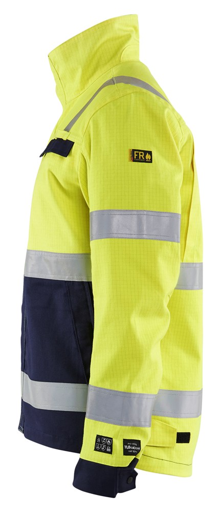 zij aanzicht links 408715143389