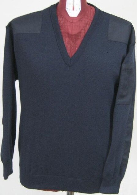 Commandotrui met v-hals navy      M