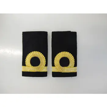 Epaulette               3rd officer